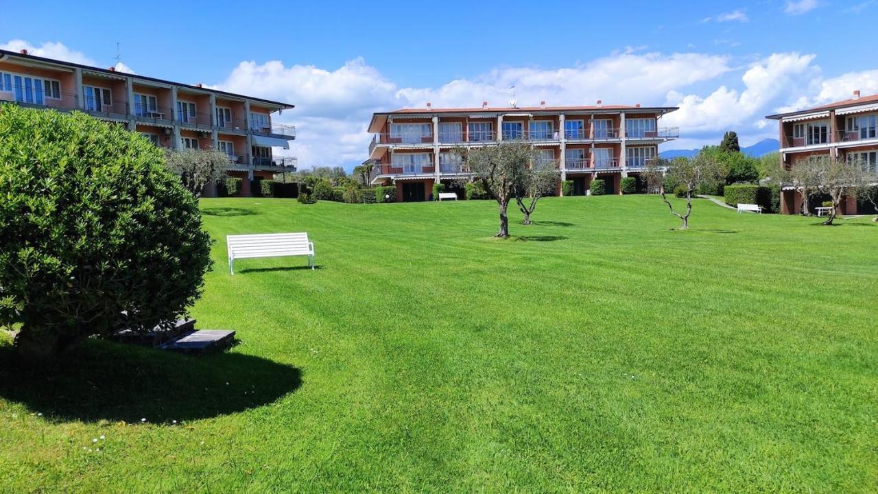 On The Beach Lake View Manerba del Garda Dış mekan fotoğraf