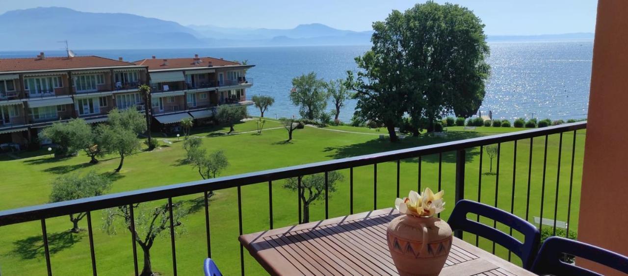 On The Beach Lake View Manerba del Garda Dış mekan fotoğraf